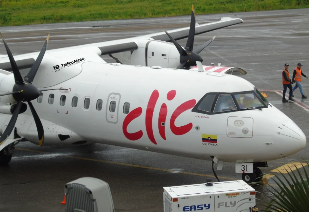 Pasajeros del vuelo Bogotá - Manizales protestan luego de aterrizar inesperadamente en Pereira