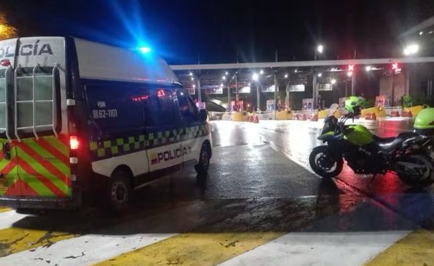 Explosión en Peaje Pipiral genera cuatro horas de cierre en la Vía al Llano