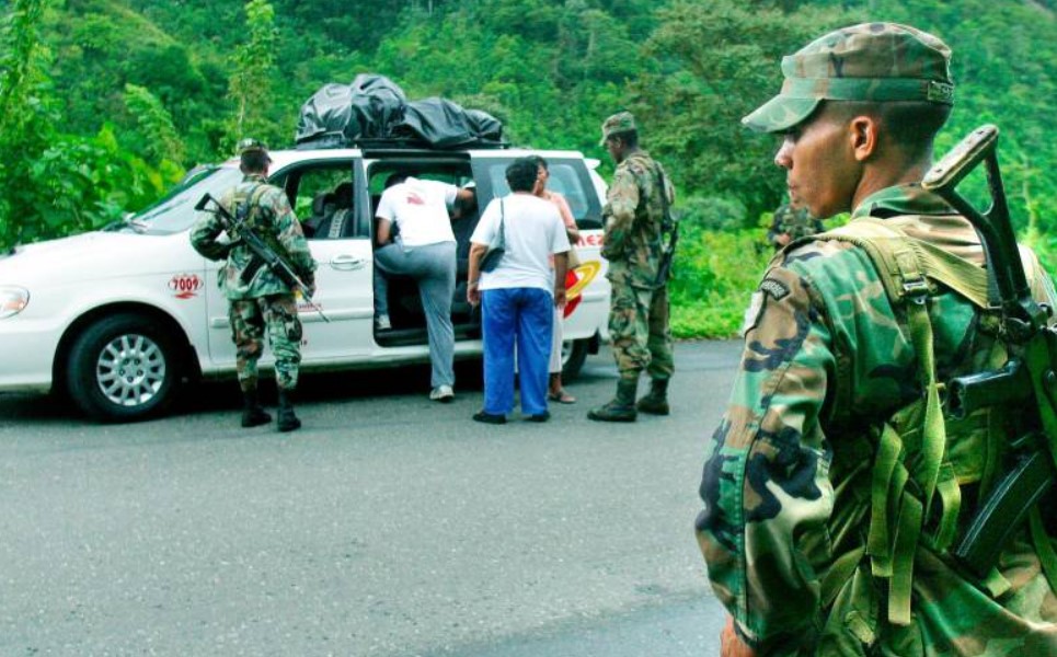 Militarizan peajes en Meta tras ola de atentados con explosivos