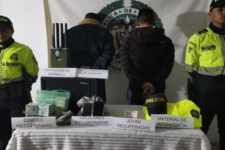 El extenso historial delictivo de los falsos policías que perpetraron atraco en La Calera