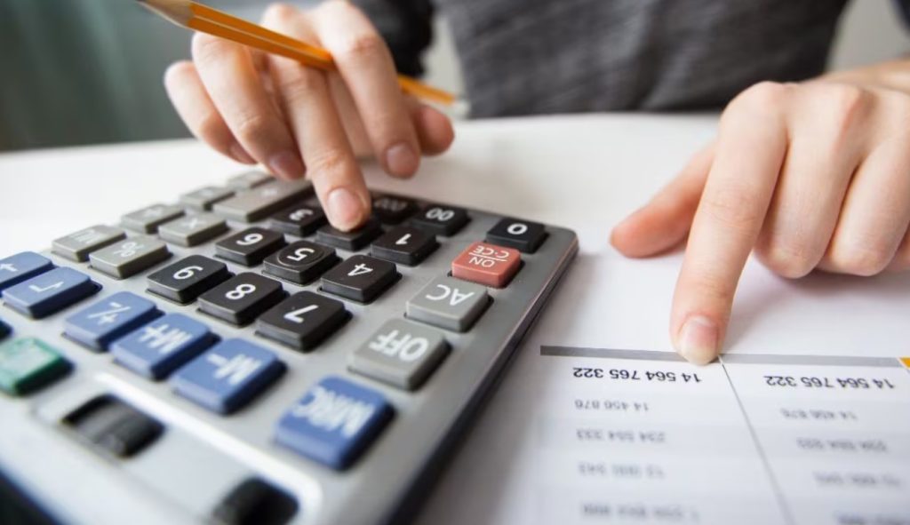 Unidad de Valor Tributario (UVT) registra alza de 10,97% para 2024 ¿Cómo afecta las finanzas personales?