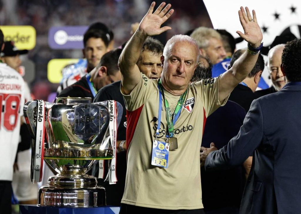 Brasil entrega las riendas de su selección a Dorival Junior ¿Quién es?