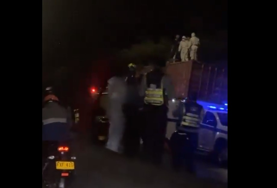 Dos personas fueron halladas sin vida en contenedor de tractomula en la Autopista Sur de Medellín