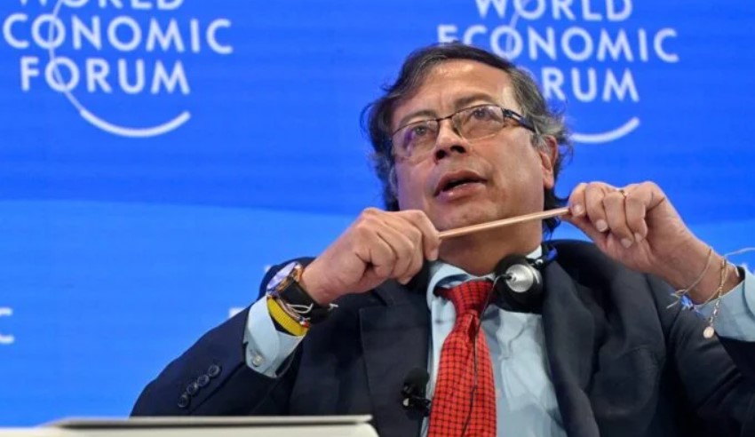 Canje de deuda por acción climática, la audaz propuesta de Petro en el FEM