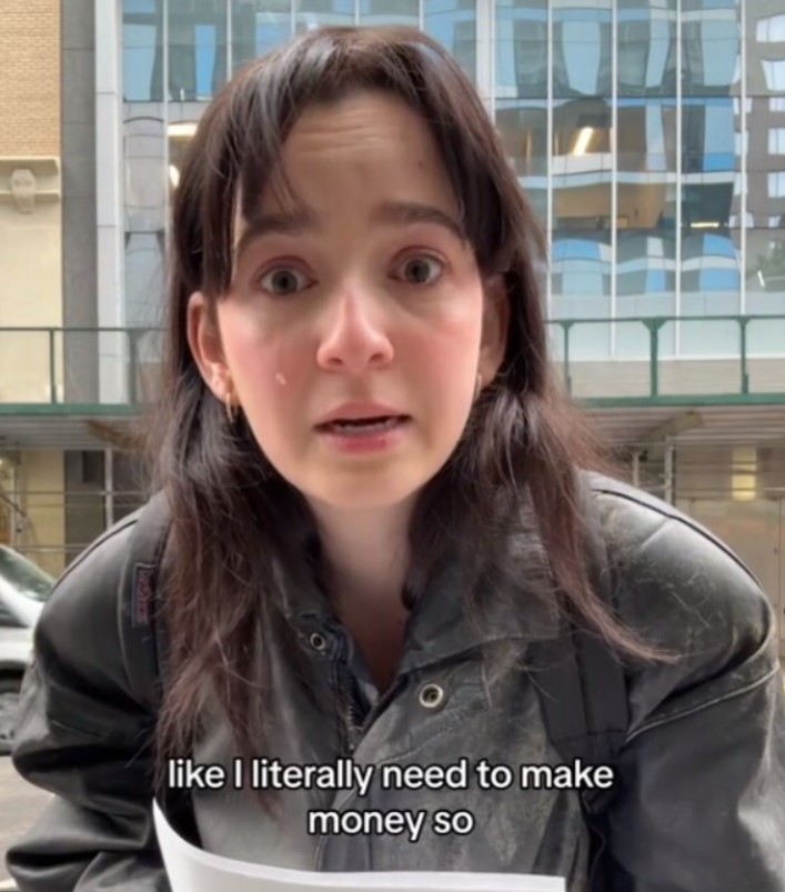 Joven se vuelve viral en TikTok al exponer su frustración de no encontrar trabajo