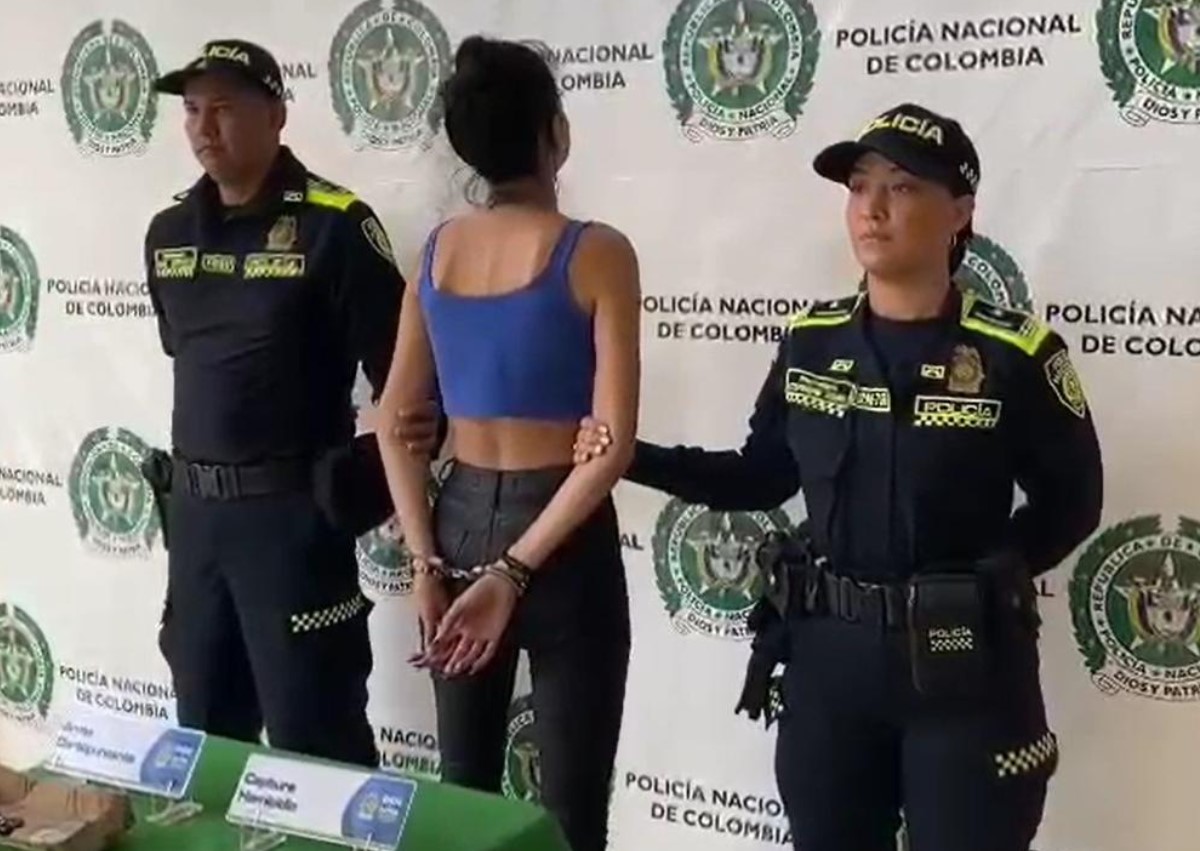 Mujer fue enviada a la cárcel por apuñalar a la novia de su expareja