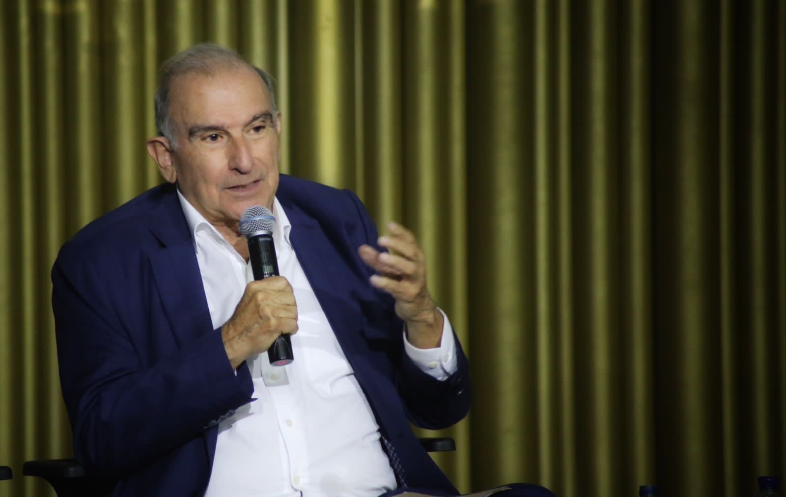 Humberto de la Calle Foto: x.com/DeLaCalleHum