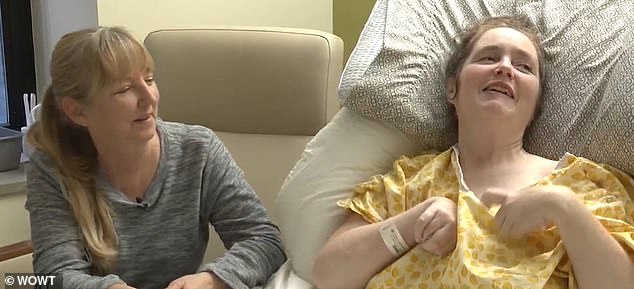 Jennifer Flewellen y su madre Peggy Means Foto: noticiasdelmundo