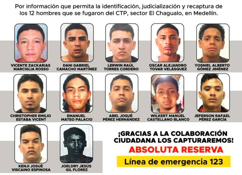 Cartel con las fotos y las identidades de los 12 hombres. Foto: El Colombiano