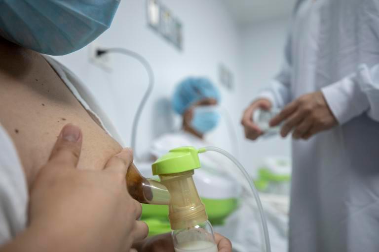 La leche materna es esencial para el desarrollo sano de los recién nacidos. Foto: El Colombiano