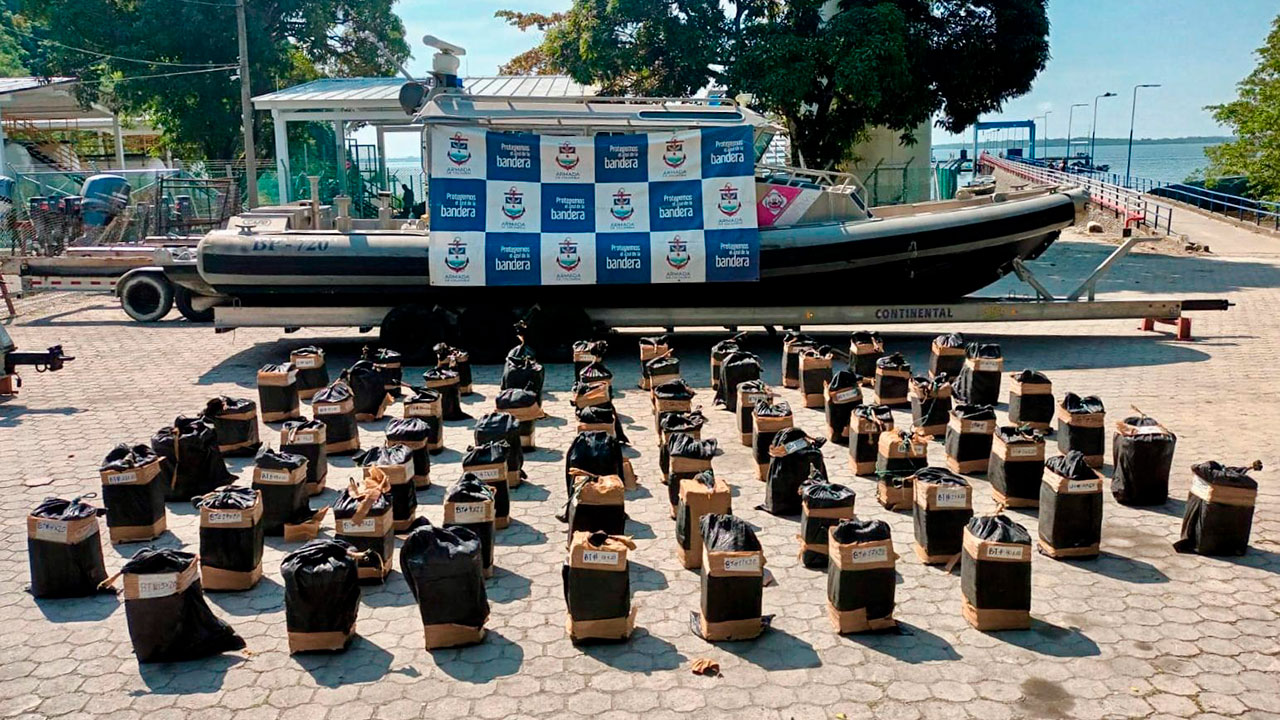 El cargamento tiene un valor aproximado de 45 mm de dólares Foto; Armada Nacional