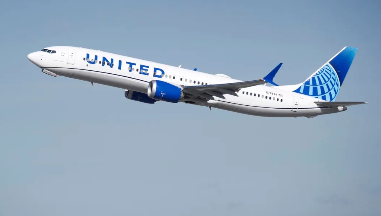 Dos incidentes aéreos se presentaron con aviones de United Airlines ¿Qué pasó?