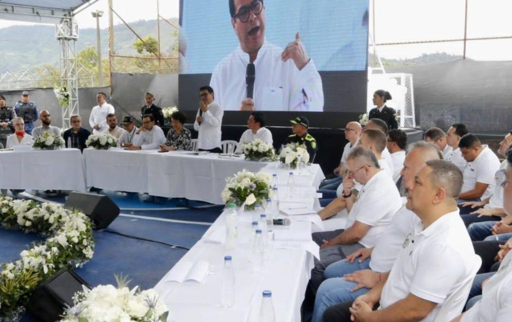 Estructuras armadas del Valle de Aburrá proponen mesa nacional de paz en comunicado desde la cárcel de Itagüí