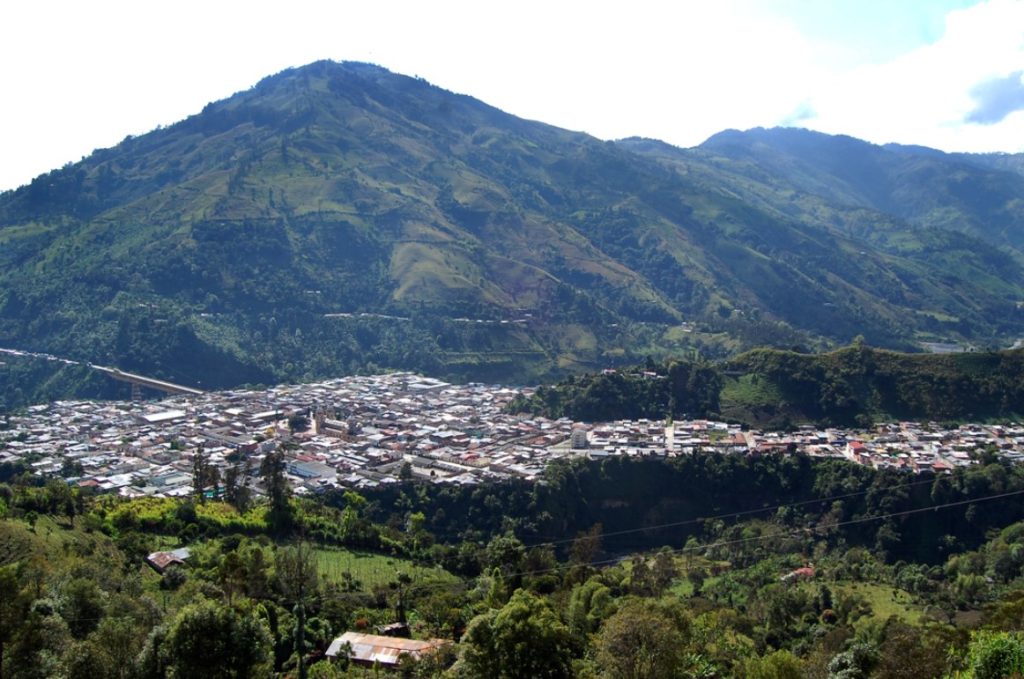 Alerta en Colombia por incremento de actividad sísmica en el volcán Cerro Machín