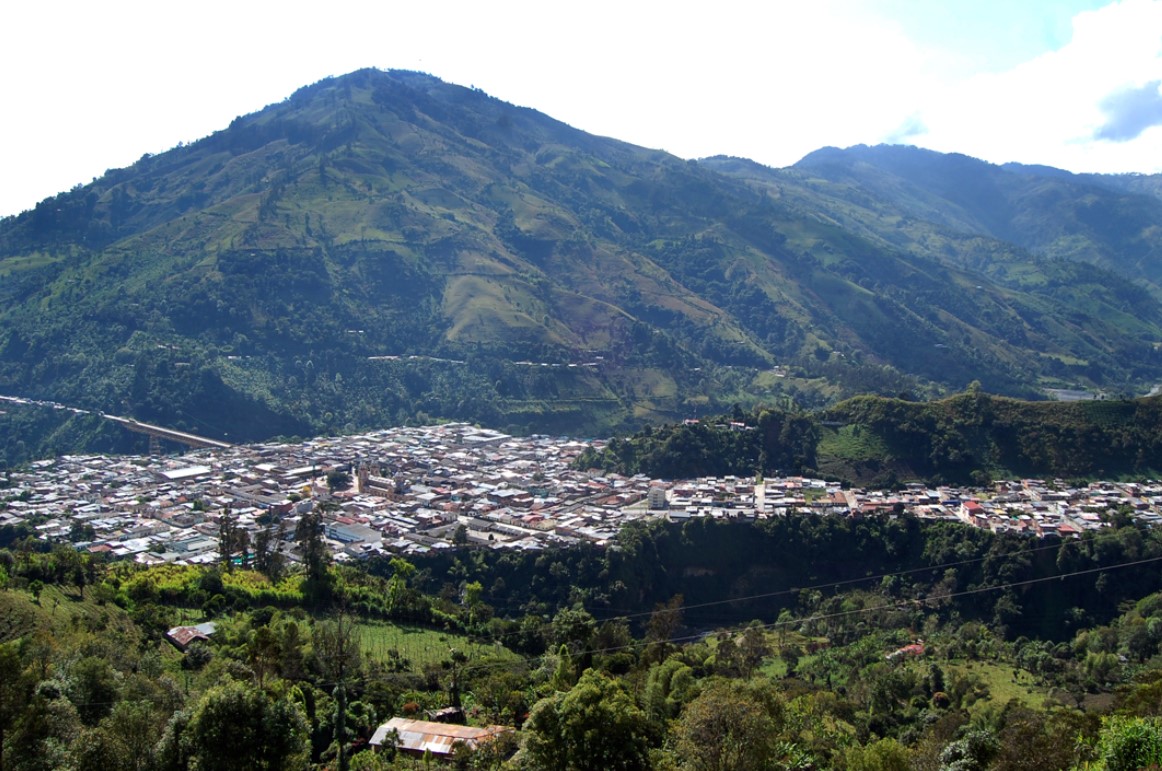 Alerta en Colombia por incremento de actividad sísmica en el volcán Cerro Machín