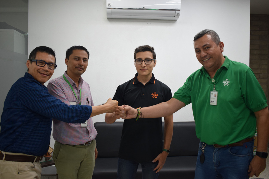 Toscano Rico estudiará ingles por ocho semanas. Foto: sena