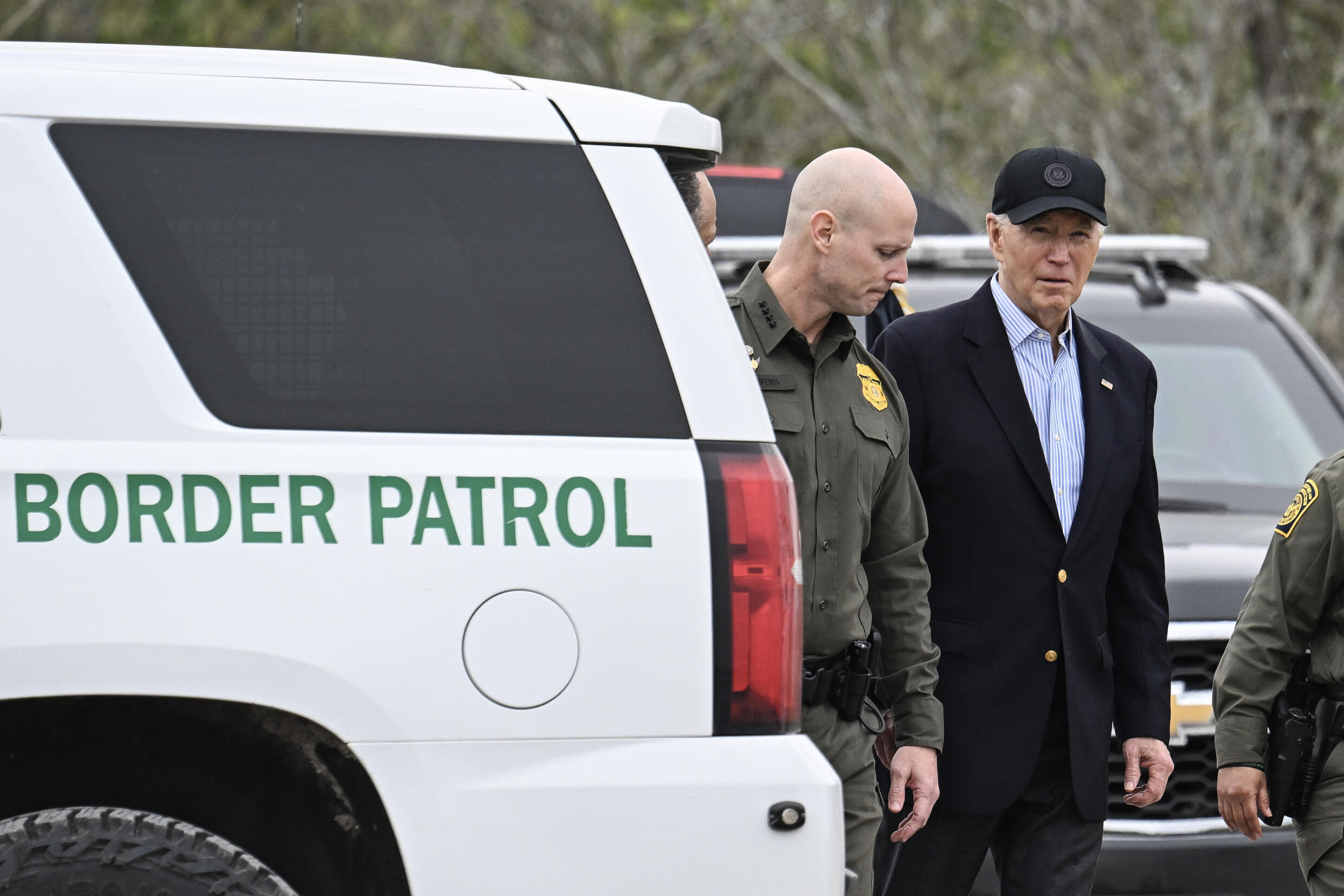 El presidente de Estados Unidos, Joe Biden durante su visita a la frontera con México en Brownsville. Foto: AFP