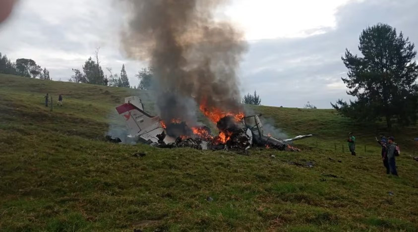 Accidente aérea de avioneta ambulancia en Santa Rosa de Osos, Antioquia, deja cuatro víctimas fatales