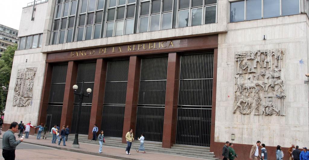 Banco de la República reduce tasa de interés a 12,25% para impulsar crecimiento económico