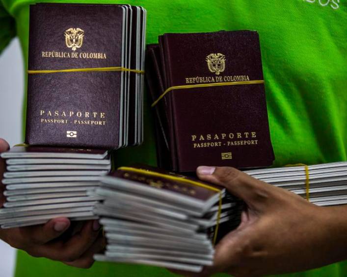 La expedición de pasaportes está garantizada hasta el 2 de octubre de 2024 Foto: elcolombiano