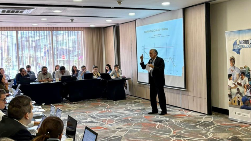 El mandatario del departamento del Atlántico fue designado como el representante de los gobernadores del país. Foto: