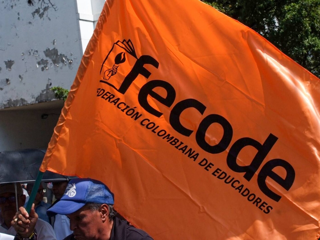 El drama de los maestros en Colombia afectados por el cambio en el modelo de acceso al servicio de salud