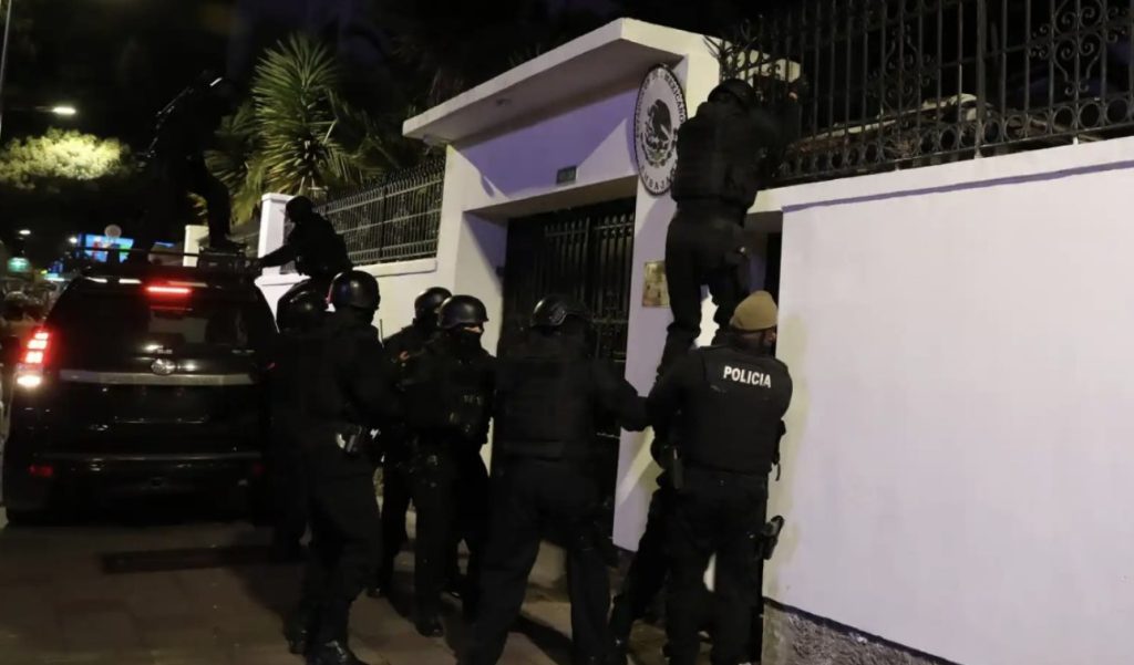 Presidente Petro expresa su solidaridad con México y condena violación de convención de Viena en Ecuador