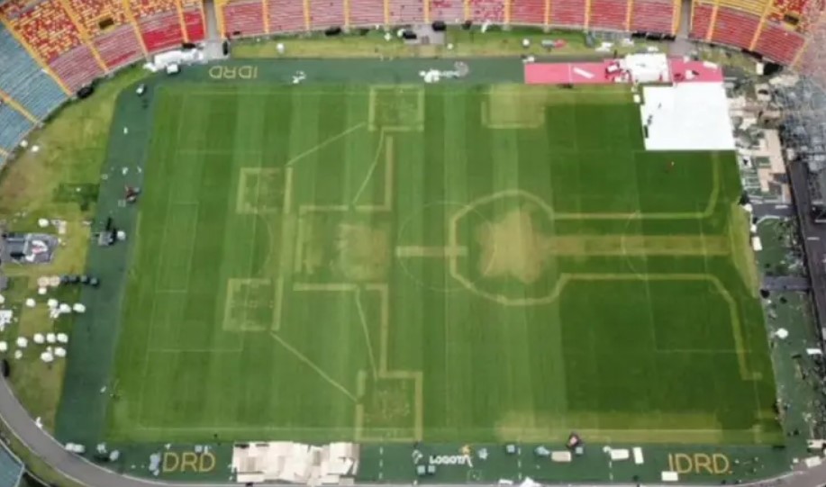 Aseguran que marcas en el césped de El Campín tras concierto de Karol G no afectan su calidad