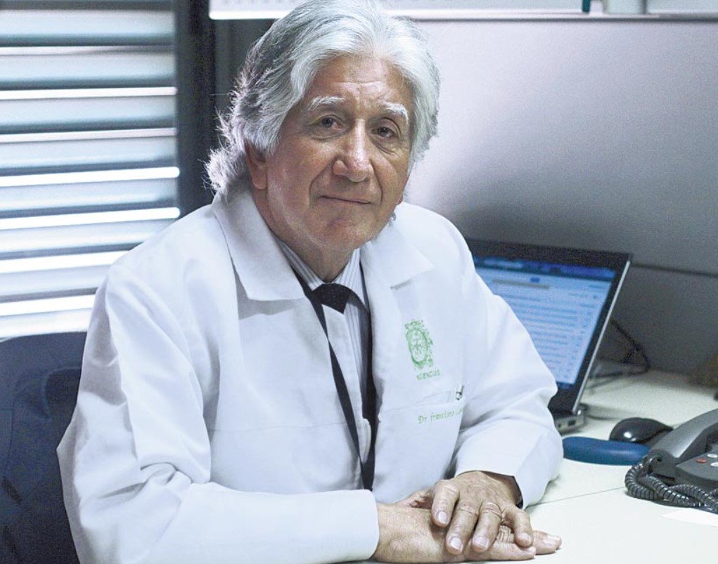 Científico colombiano Francisco Lopera fue galardonado por su investigación sobre el Alzheimer