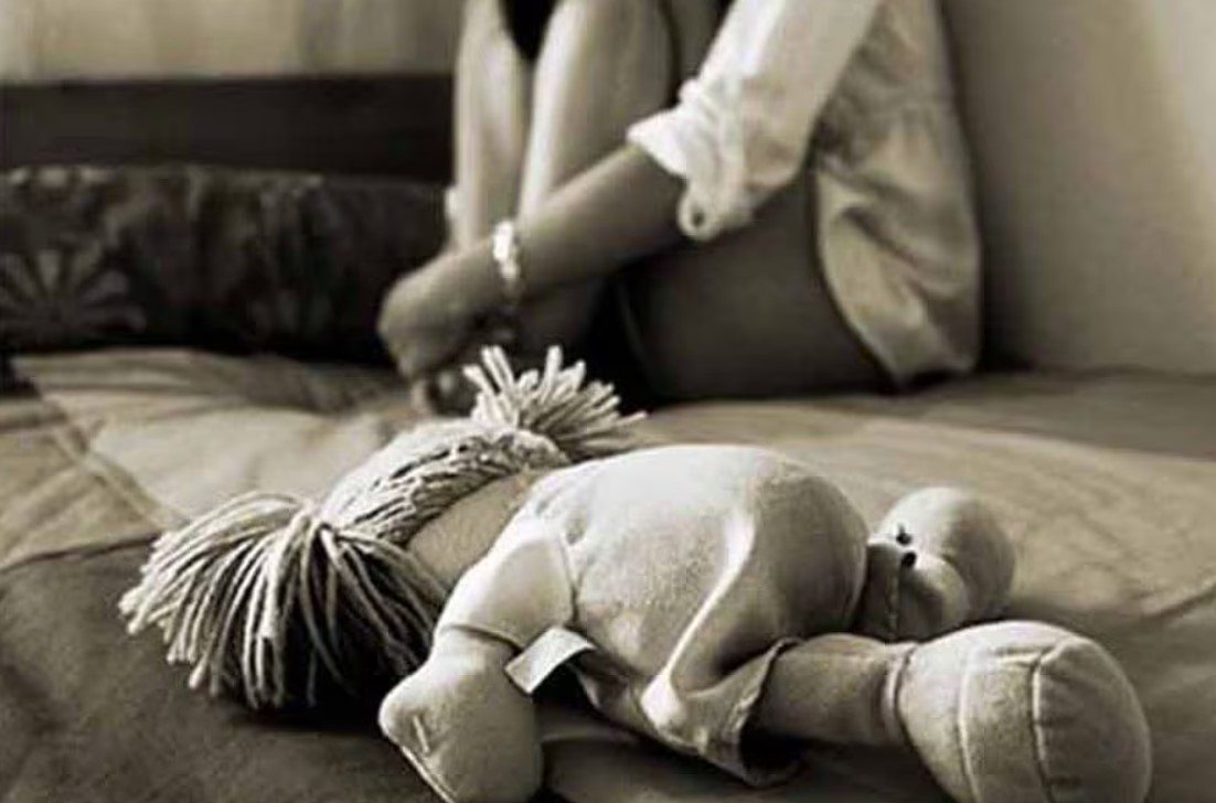 Detienen a estadounidense que viajaba a Colombia a explotar sexualmente a niñas de 10 y 11 años