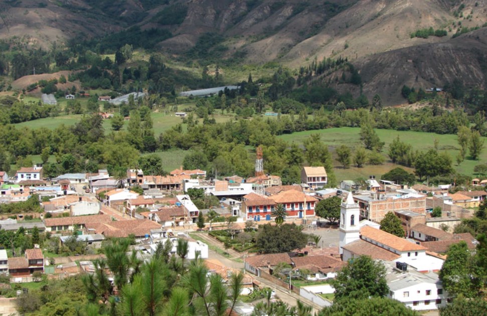 ¡Genios! Gobernación de Boyacá se la juega con un cover de Queen en campaña de promoción turística