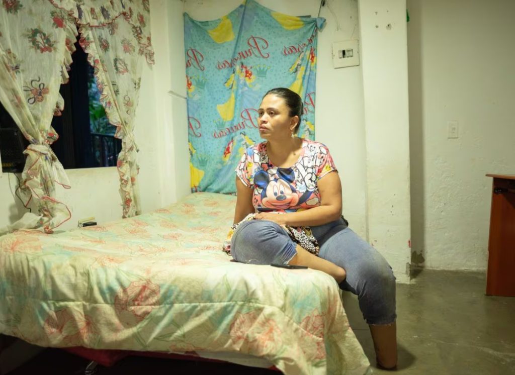 Mujer perdió manos y pies tras una fuerte depresión por desamor