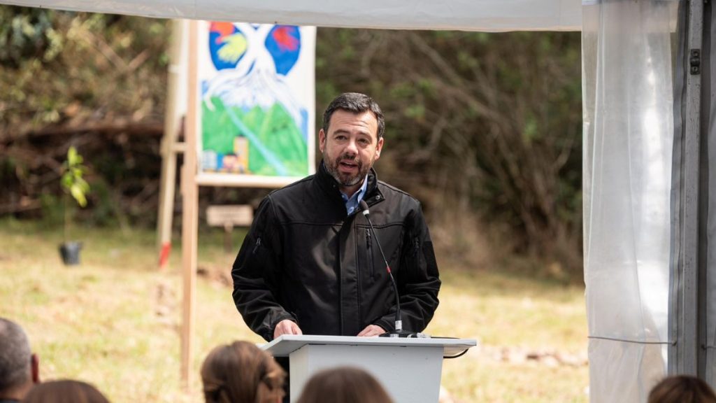 Galán anunció que se reunirá con la Presidencia de la República Foto: @CarlosFGalan