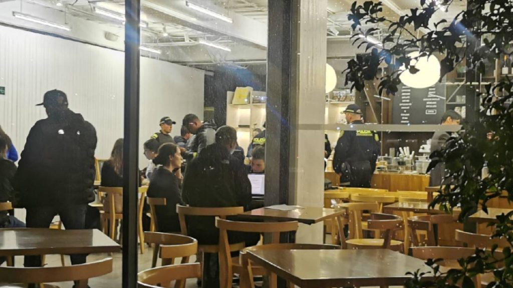 Robo en panadería Masa, norte de Bogotá.{ Foto: RCN Radio