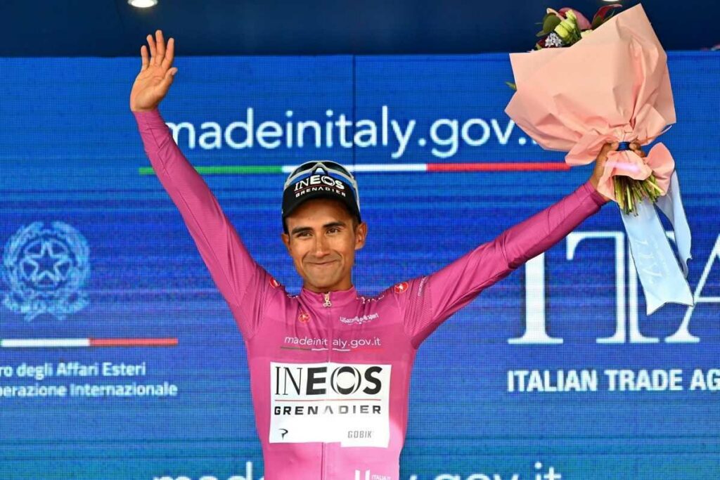 Jhonatan Narváez de Rosa en la primera etapa del Giro de Italia Foto: elcomercio