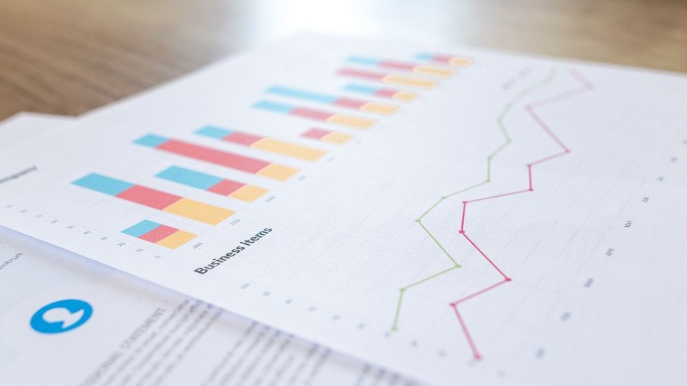 Ministerio de Hacienda descarta crisis y destaca recuperación económica sostenida