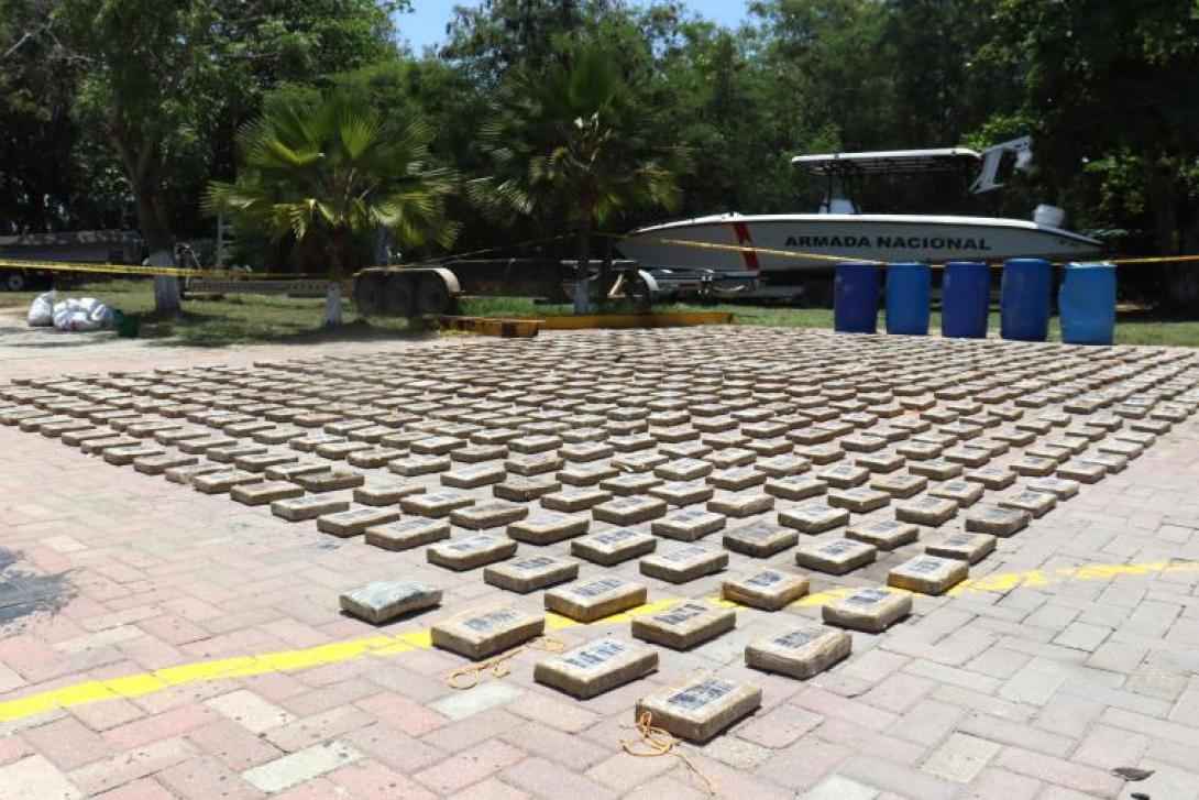 El operativo tuvo lugar a 25 millas náuticas de Puerto Velero. Foto: elheraldo