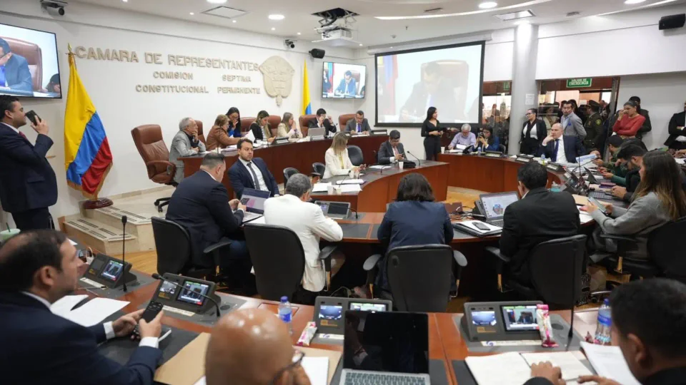 El 4 de junio se realizará el pago de este retroactivo. Foto: Cámara de Representantes.