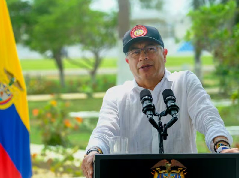 Presidente Petro pidió a la Fiscalía investigar los contratos firmados por la UNGRD en los últimos ocho años