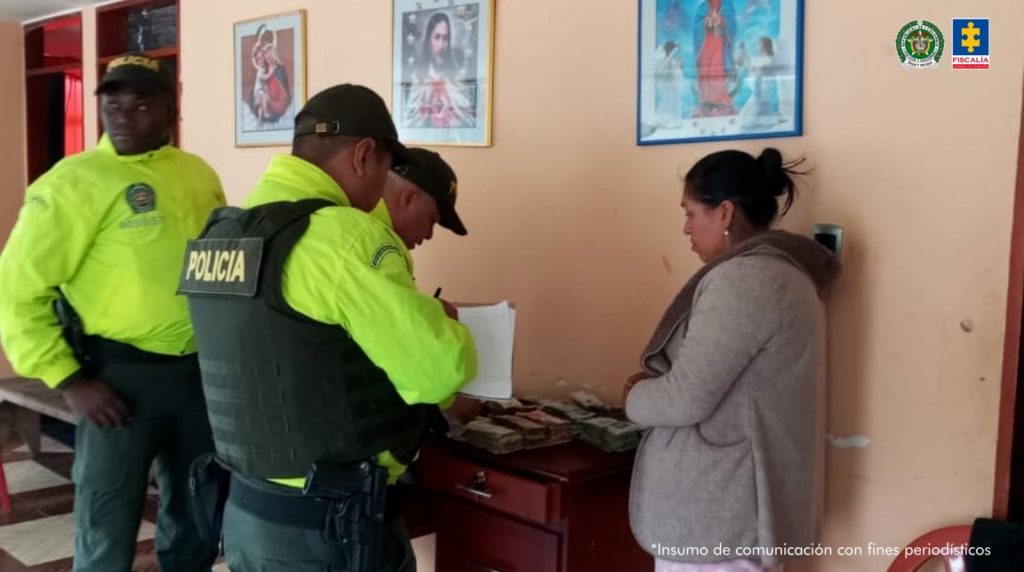 "Los Coyoteros" son señados por delitos concierto delinquir y tráfico de migrantes. Foto: Fiscalía