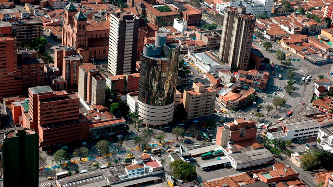 Ley establece un techo para el aumento del Impuesto Predial Unificado. Foto: Presidencia