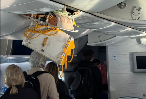 Así quedó el avión de Air Europa tras fuerte turbulencia que lo obligó a aterrizar de emergencia