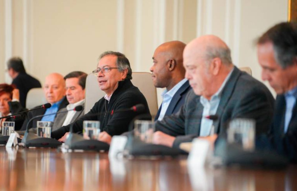 Petro posesionó nuevos ministros y recordó los motivos que lo llevaron a modificar su gabinete