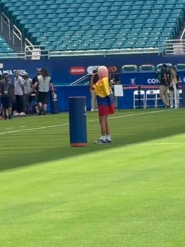 Es oficial: Karol G cantará el himno de Colombia en la final de la Copa América