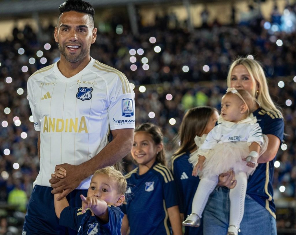 El apoteósico recibimiento de Falcao en Millonarios