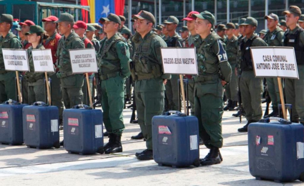 Venezuela despliega 380 mil policías y militares para custodiar las elecciones presidenciales
