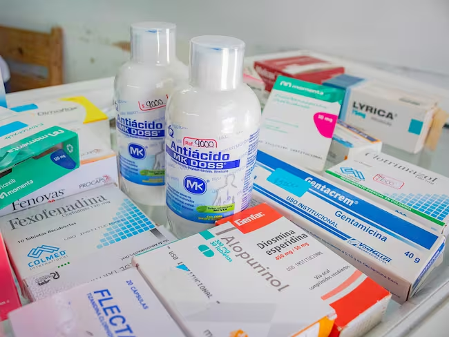 La droguería no estaba garantizando las condiciones de temperatura. Foto: Alcaldía de Cartagena