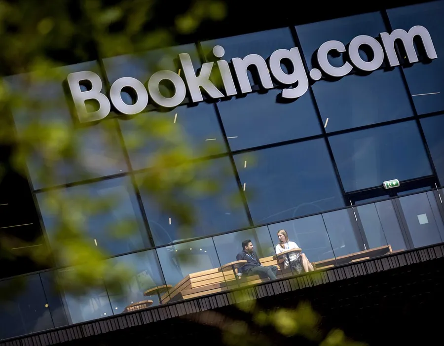 Logo de la empresa Booking. Foto: EFE