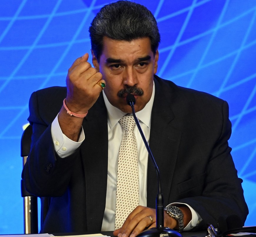 Maduro arremete contra el Centro Carter luego que este descartara hackeo en elecciones