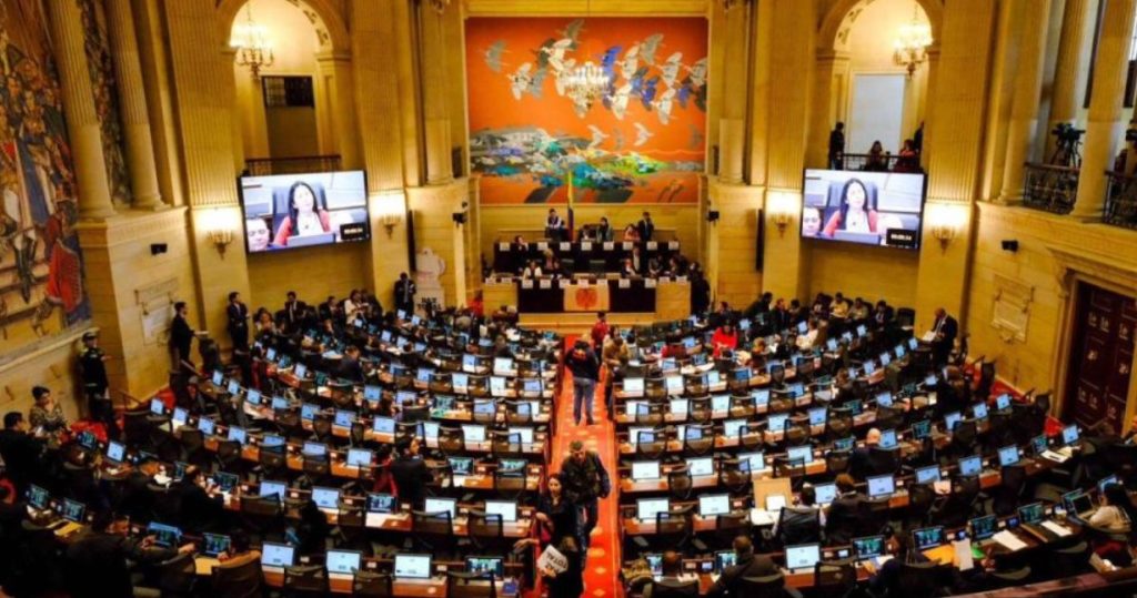 Gobierno prepara segundo intento para reformar el sistema de salud